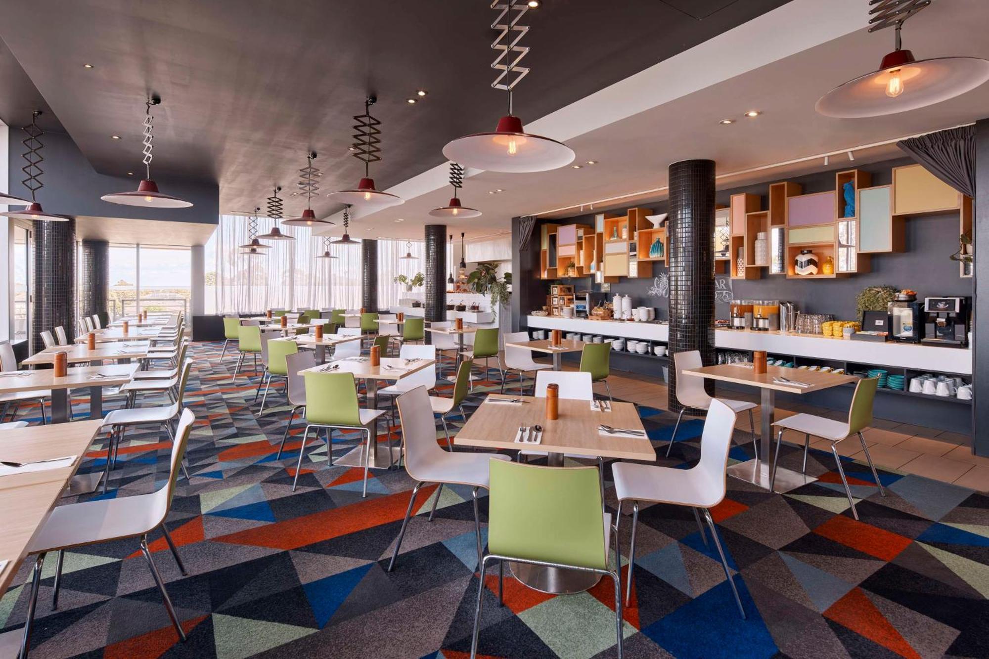 Atura Dandenong Hotel Doveton Kültér fotó